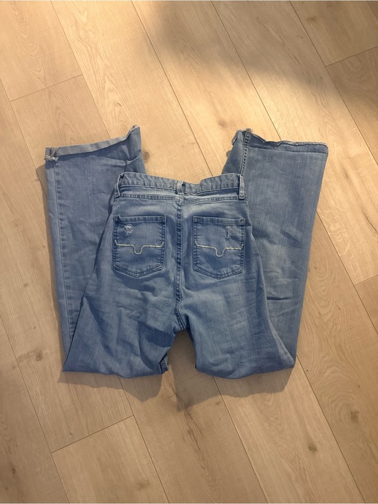 Kimes Ranch Denim - Kimes Ranch Women’s Straight Leg Jeans in Light Blue 4/30